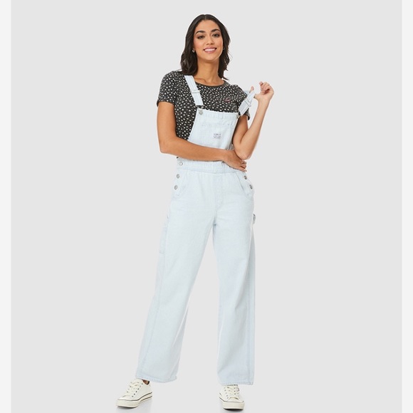 Levi's Denim - Levi’s Carpenter Straight Leg Light Wash Denim Overalls